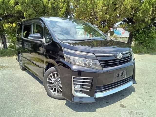 2014 Toyota Voxy