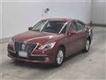 2014 Toyota Crown Hybrid