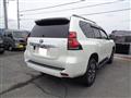 2022 Toyota Land Cruiser Prado