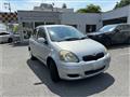2003 Toyota Vitz