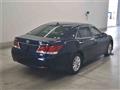 2013 Toyota Crown Hybrid