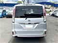 2011 Nissan Serena