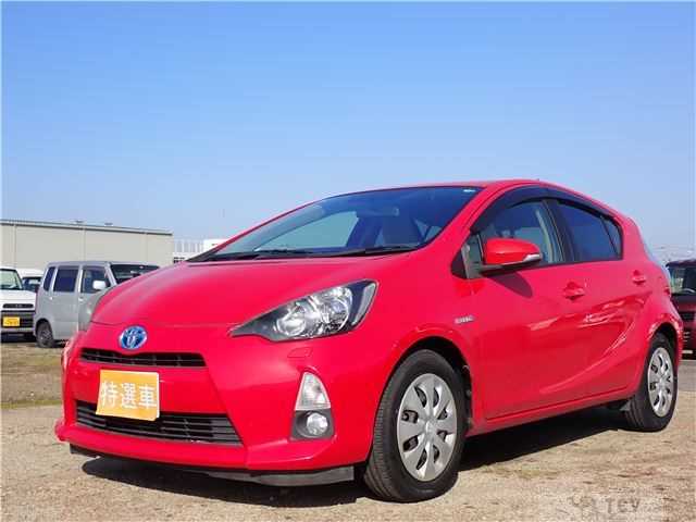 2013 Toyota AQUA