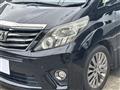 2013 Toyota Alphard G