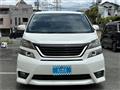 2011 Toyota Vellfire