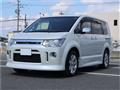 2013 Mitsubishi Delica D5