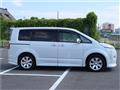 2013 Mitsubishi Delica D5
