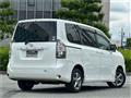 2009 Toyota Voxy