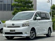 2009 Toyota Voxy