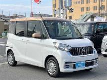 2017 Nissan ROOX