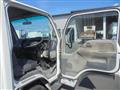 2012 Isuzu Elf Truck