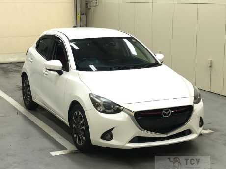 2015 Mazda Demio