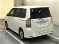 2009 Toyota Voxy