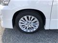 2012 Toyota Vellfire