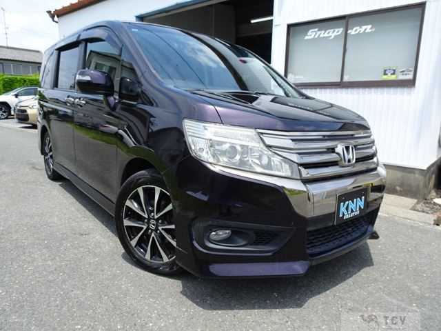 2013 Honda Step WGN