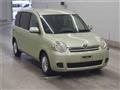 2010 Toyota Sienta