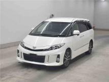 2015 Toyota Estima