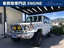 2004 Toyota Landcruiser 70