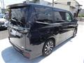 2025 Toyota Voxy