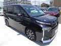 2025 Toyota Voxy