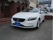 2015 Volvo V40