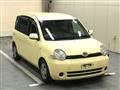 2004 Toyota Sienta