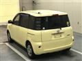 2004 Toyota Sienta