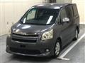 2007 Toyota Noah