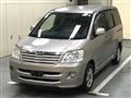 2003 Toyota Noah