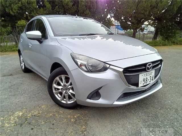 2018 Mazda Demio