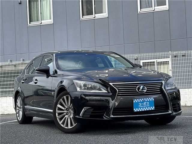 2013 Lexus LS