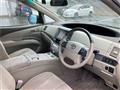 2010 Toyota Estima Hybrid
