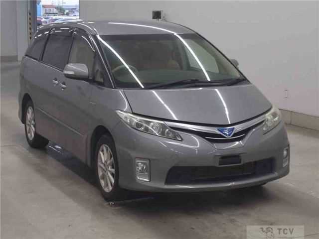 2014 Toyota Estima Hybrid