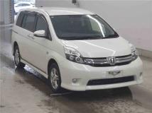 2016 Toyota Isis