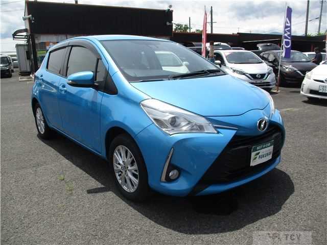 2017 Toyota Vitz