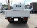 2018 Isuzu Elf Truck