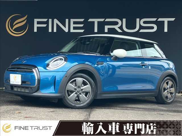 2022 BMW MINI