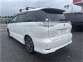 2013 Toyota Estima