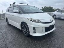 2013 Toyota Estima