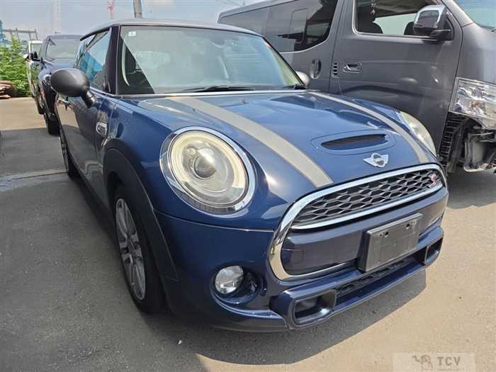 2018 BMW MINI