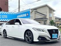 2018 Toyota Crown Hybrid