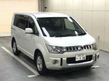 2018 Mitsubishi Delica D5