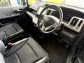 2013 Honda Step WGN