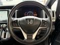 2013 Honda Step WGN