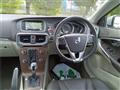 2015 Volvo V40