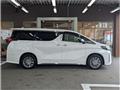 2022 Toyota Alphard Hybrid
