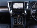 2016 Toyota Alphard Hybrid