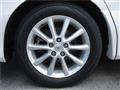 2013 Toyota Estima Hybrid