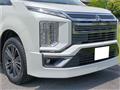 2019 Mitsubishi Delica D5