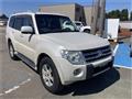 2011 Mitsubishi Pajero
